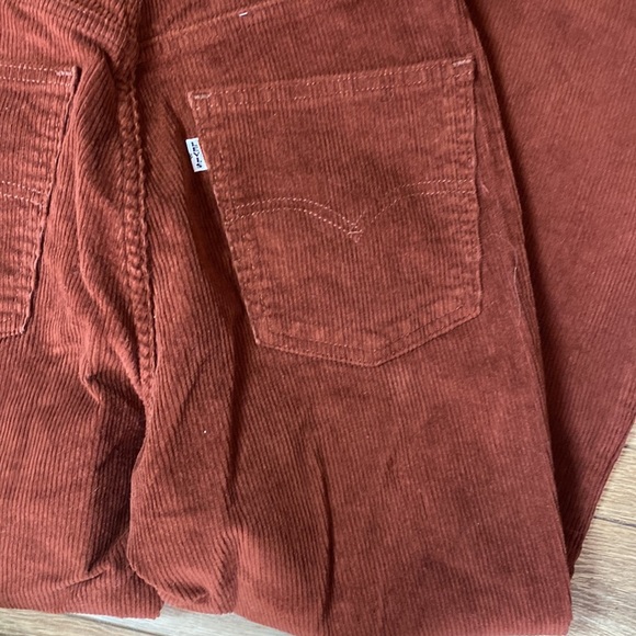 Levi’s 70s High Flare corduroy jeans - Picture 11 of 12